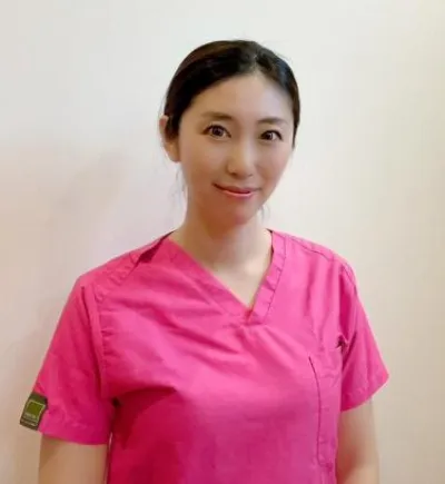 井上 友美